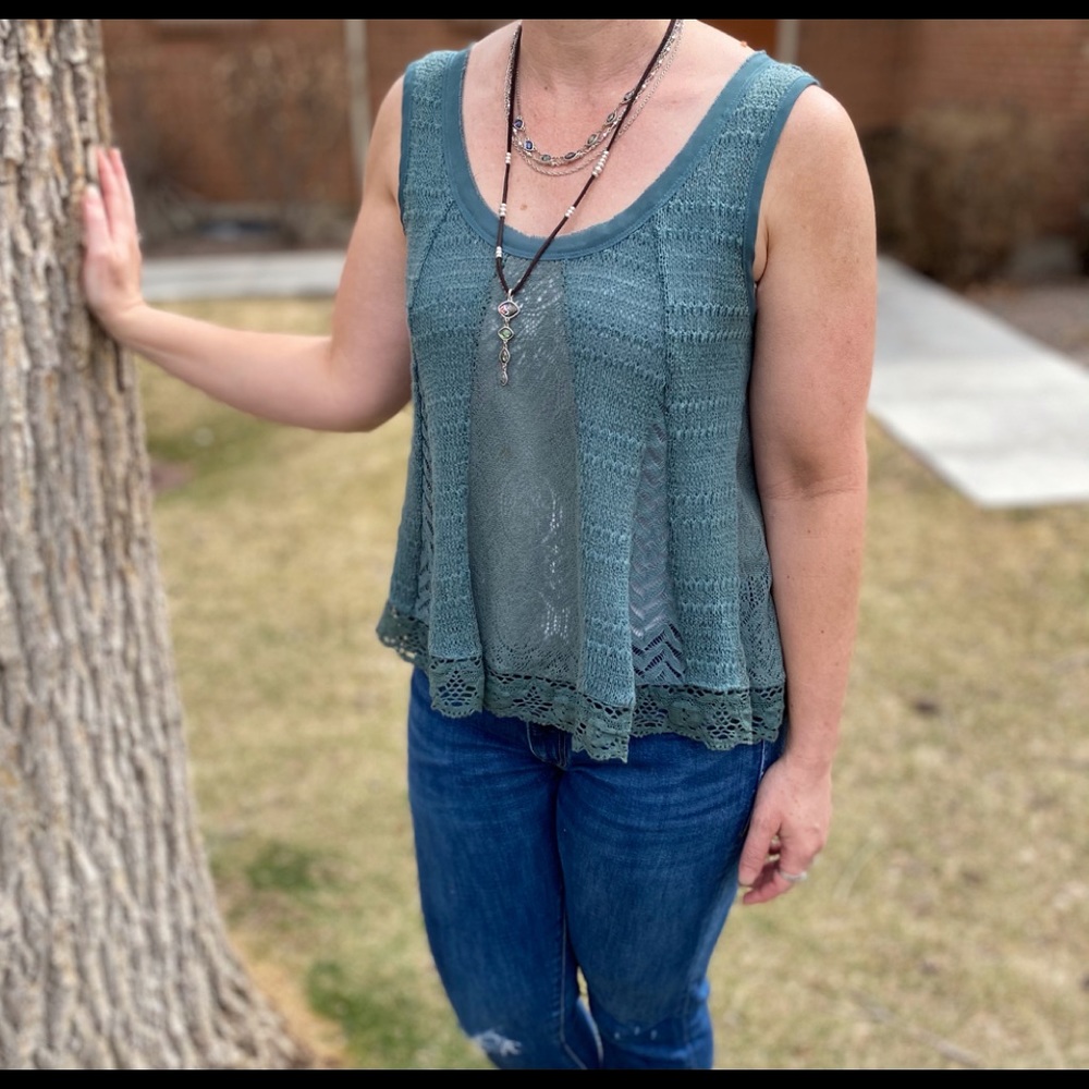 Meadow Rue Crochet Tank - Picture 2 of 3